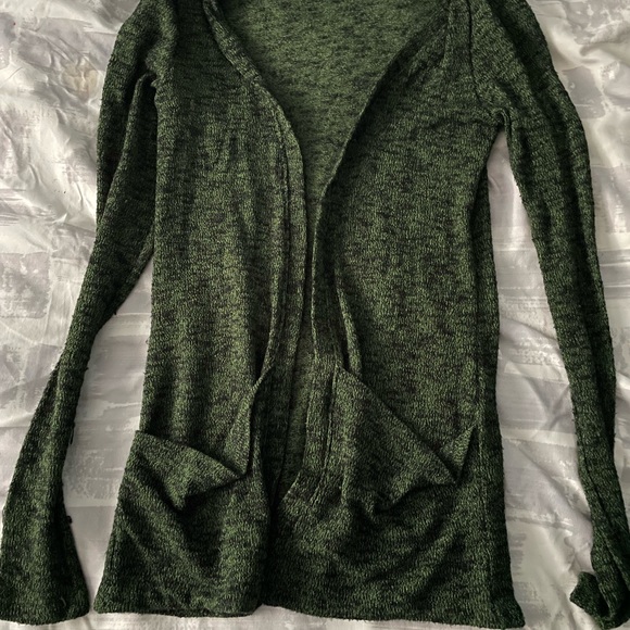 Deep Green Cardigan - Picture 3 of 4
